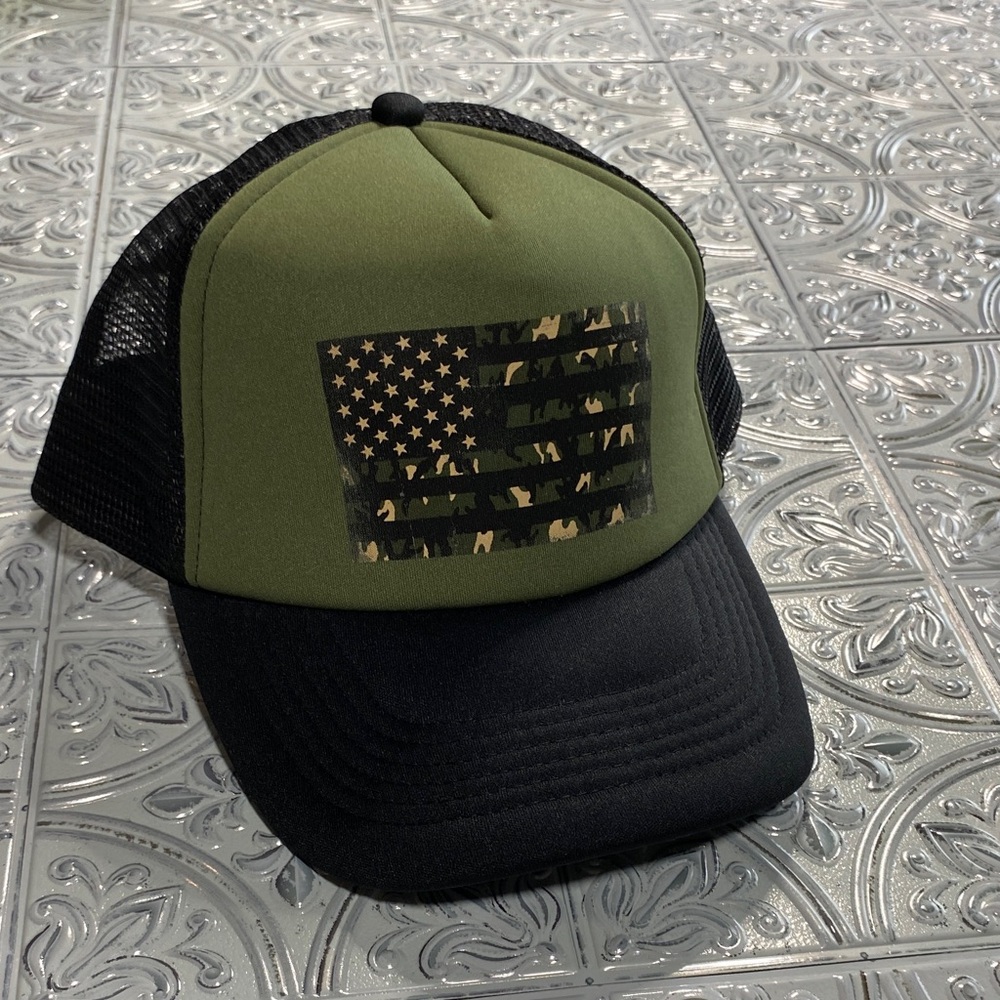 Camo Flag Trucker Hat Snapback in Green and Black